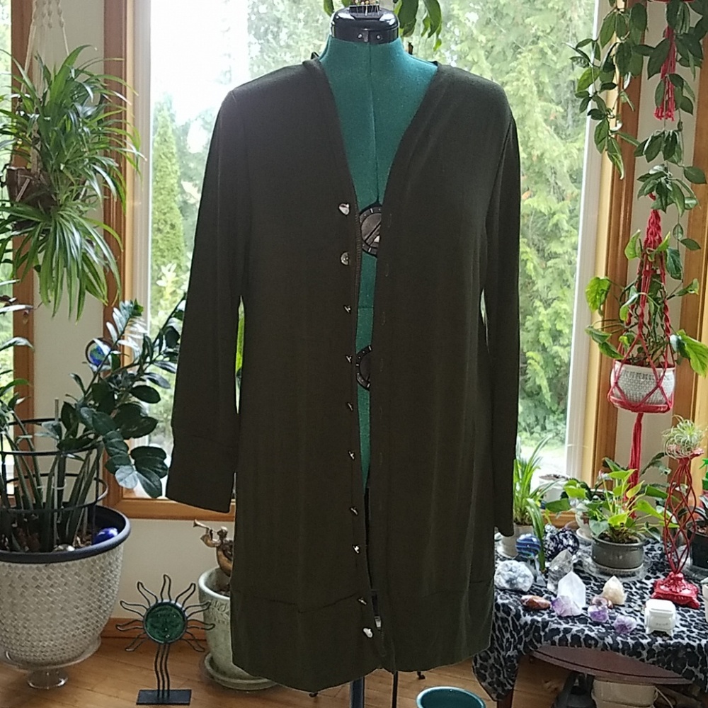 NWT XL OLIVE Suzy Snap Button Cardigan